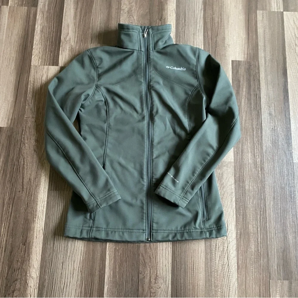 Columbia men’s jacket size S